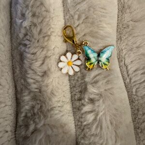 Gold Daisy & Blue-Green Butterfly Charm Keychain